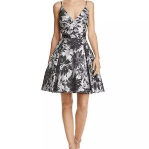 Aqua Womens Silver Black Floral Jacquard Fit & Flare Cocktail Dress Size 2